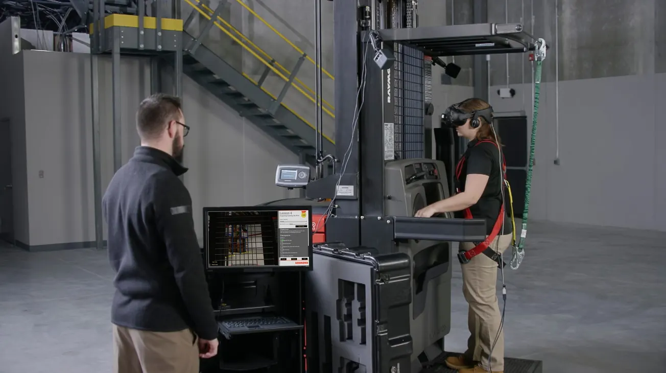 Virtual Reality Simulator Helps Train Forklift Drivers