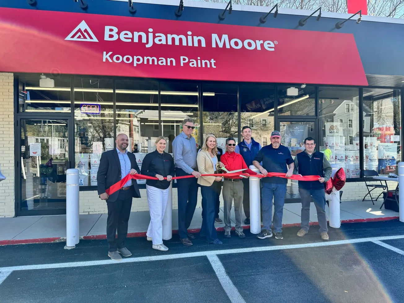 KOOPMAN CELEBRATES UXBRIDGE STORE