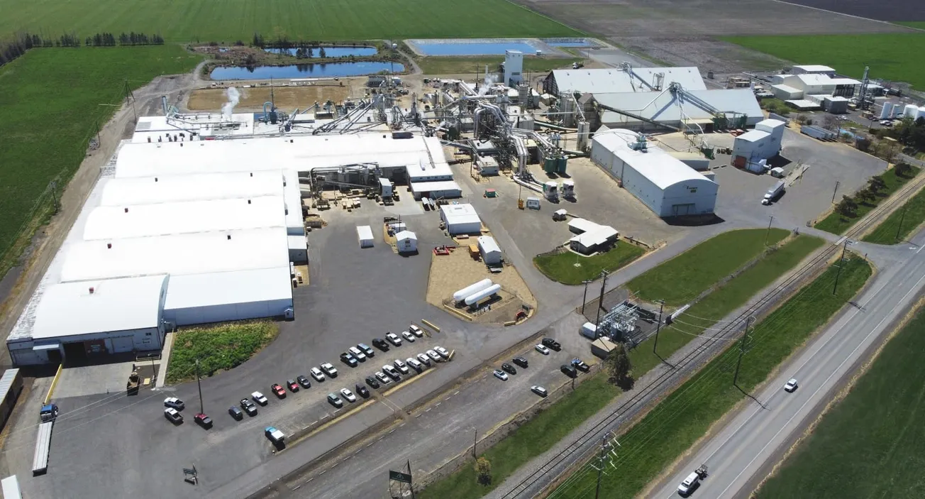 WOODGRAIN SELLS OREGON PARTICLEBOARD MILL
