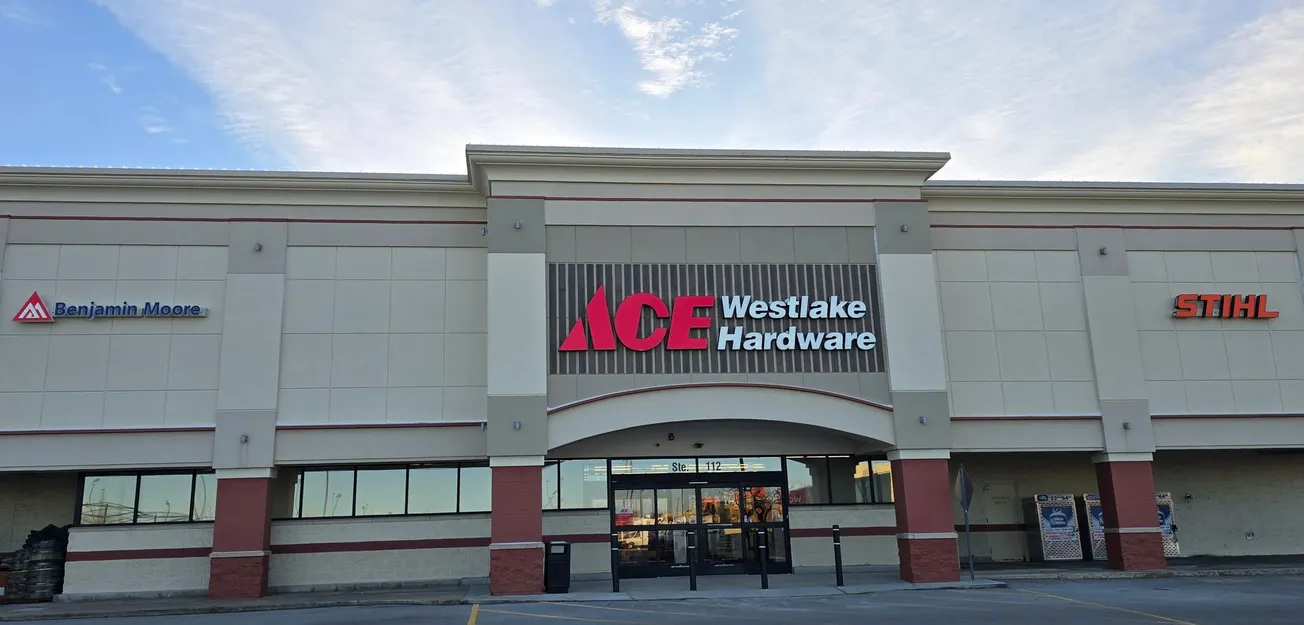 WESTLAKE ACE EXPANDS IN COLUMBIA, MO.