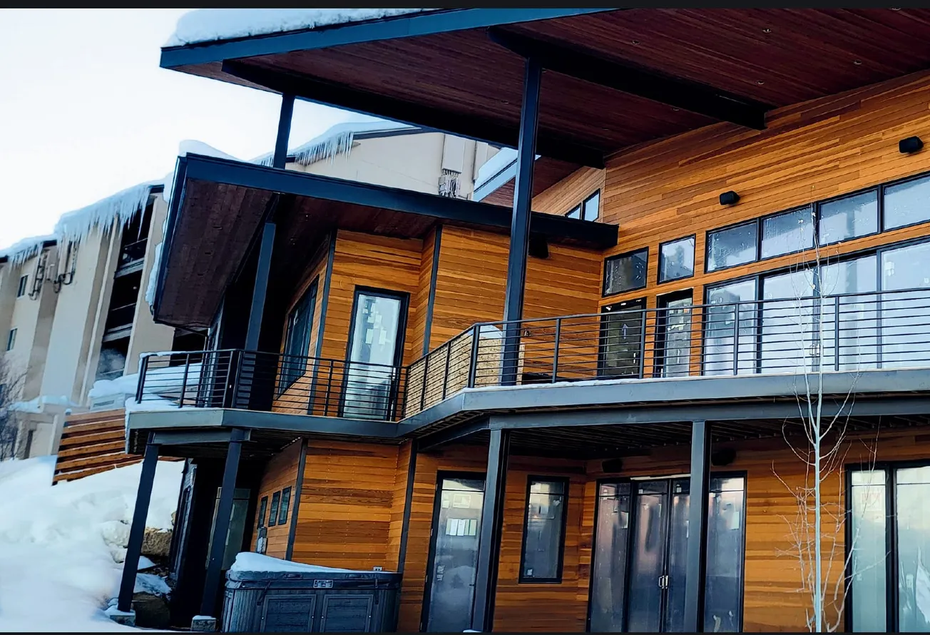 FRT REDWOOD SIDING