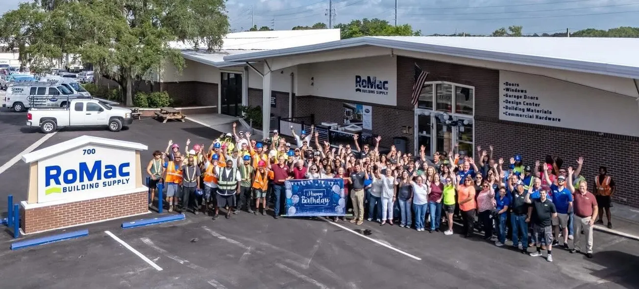 ROMAC ACQUIRES ORLANDO'S THOMAS LUMBER