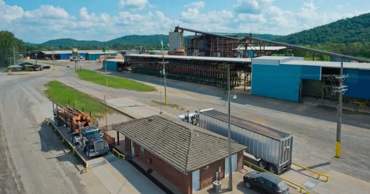 DOMTAR RESTARTING ARKANSAS SAWMILL