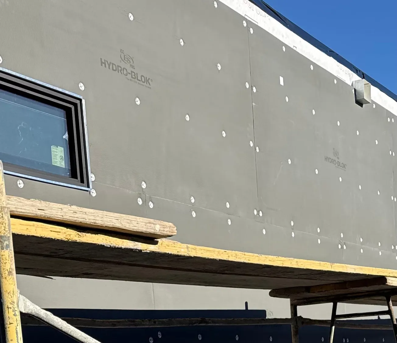 HYDROBLOK EXPANDS SOUTHWEST DISTRIBUTION