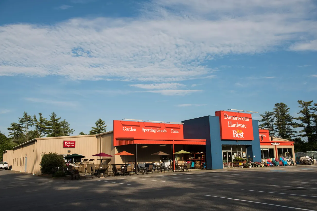 MAINE RETAILERS SUPPORT MILL FIRE VICTIMS