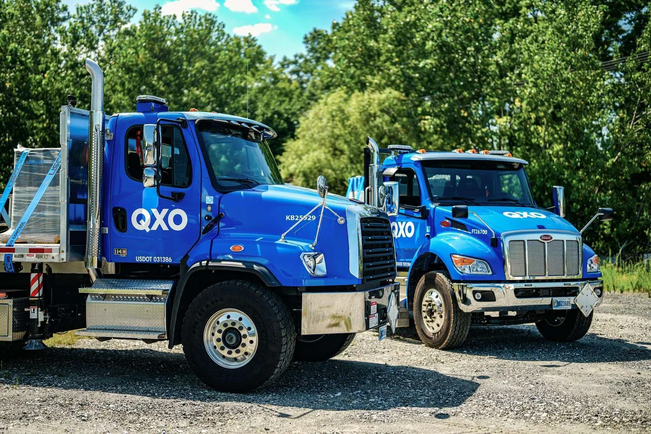 QXO COMPLETES ACQUISITION OF TOPBUILD