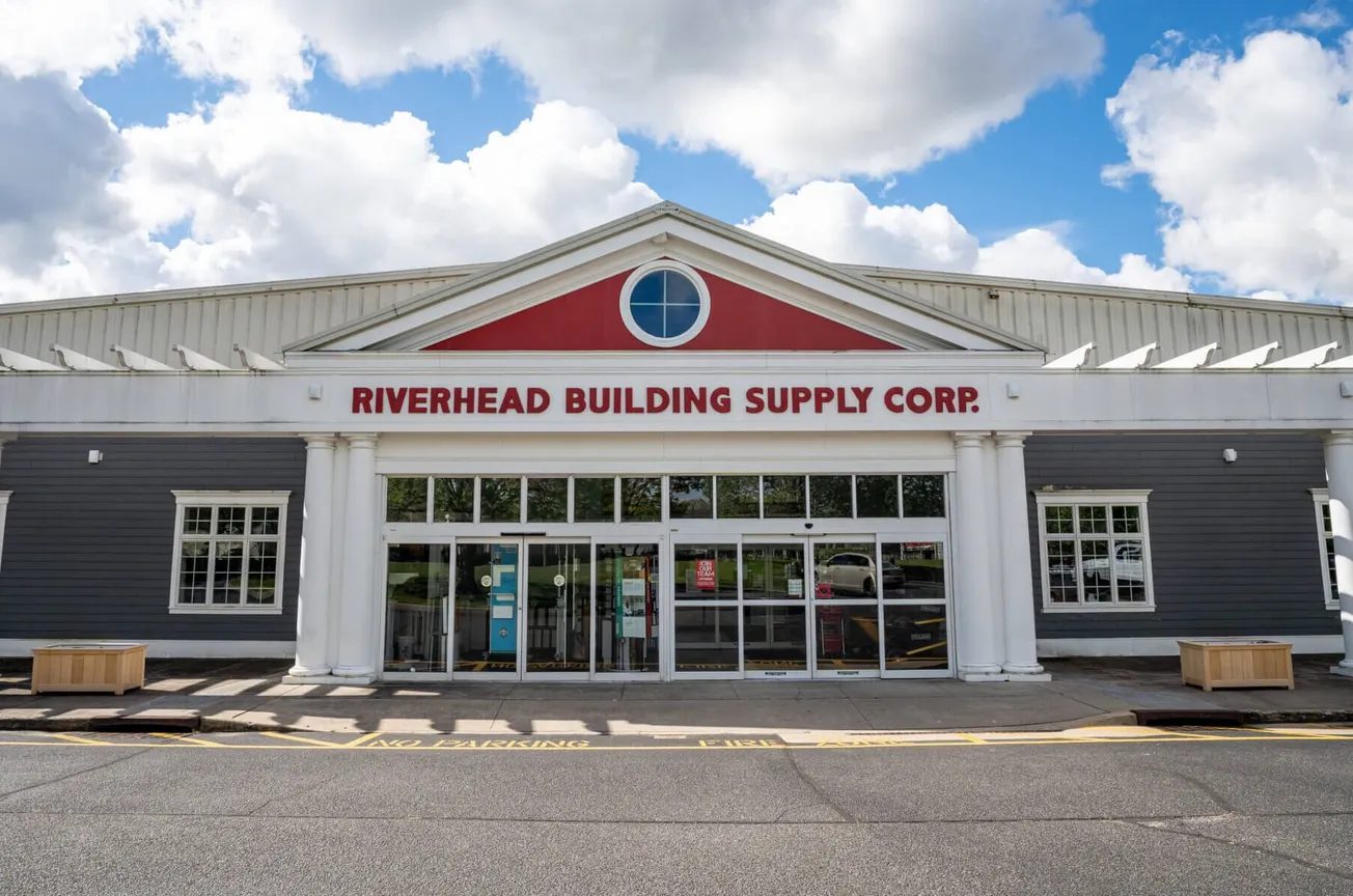 RIVERHEAD ACQUIRING CONTRACTOR EXPRESS OF NY