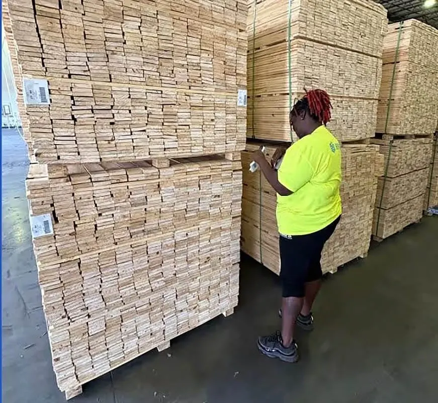GROVES PALLET OF TEXAS JOINS HINTON LUMBER