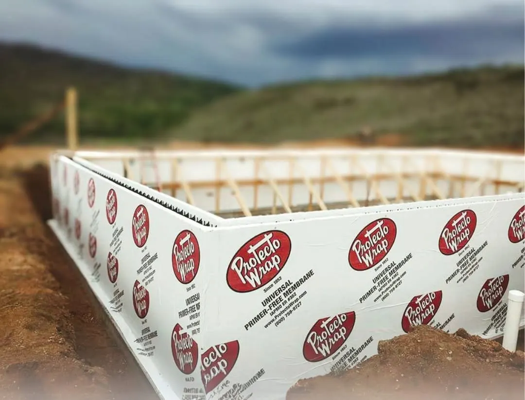 PRIMER-FREE MEMBRANE