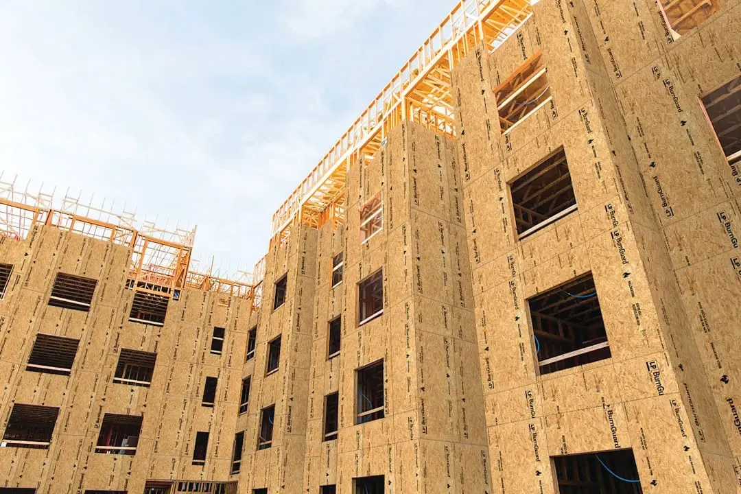 LP TO CURTAIL OSB PRODUCTION AT JASPER MILL