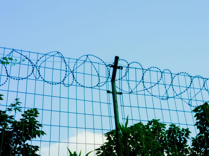 Leavenworth Takes CoreCivic to Court Over Unpermitted ICE Facility