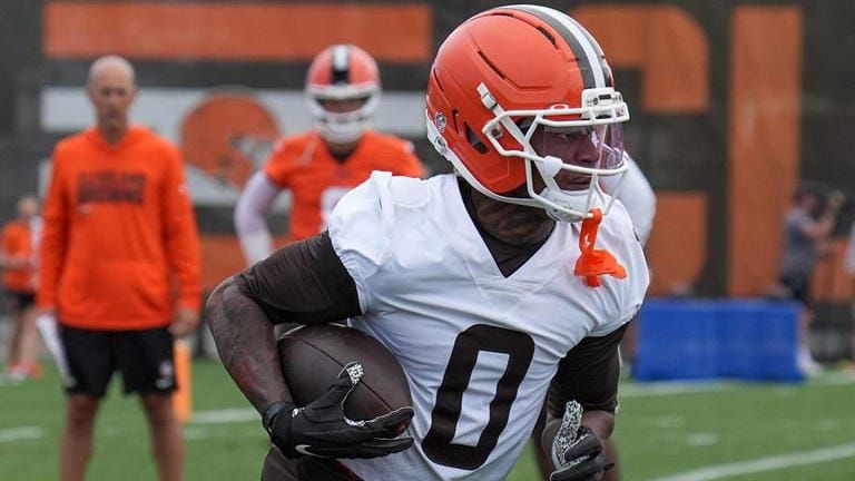 Deep Dive: Isaiah Bond