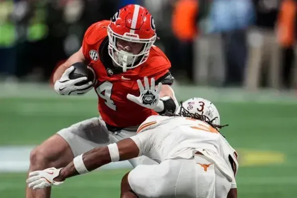 One Sleeper TE I've Been Targeting in My Rookie Drafts