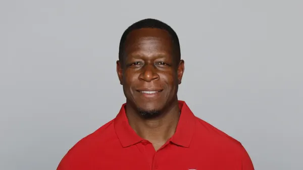 Raheem Morris Is the 49ers' Fifth Defensive Coordinator Since 2022. He Might Be the One Who Sticks.