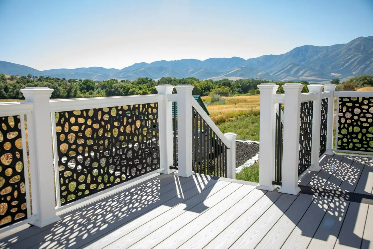 RDI Railing Teams with Coastal Forest Products in New England