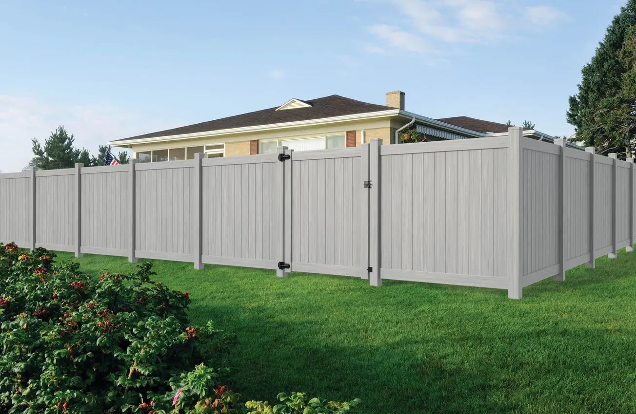 Barrette Launches Molded and Wood Grain Premium Fencing