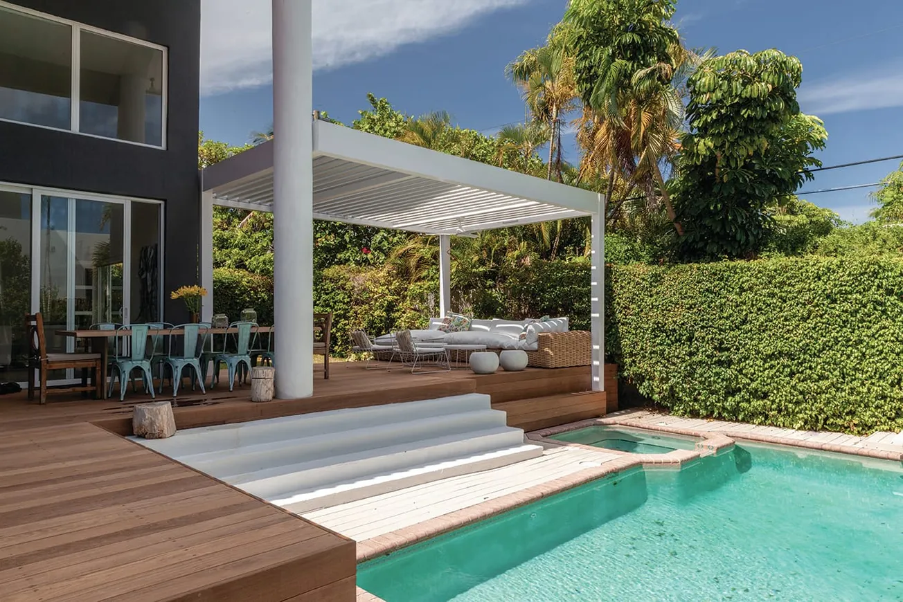 Azenco Pergola Receives Hurricane Certification