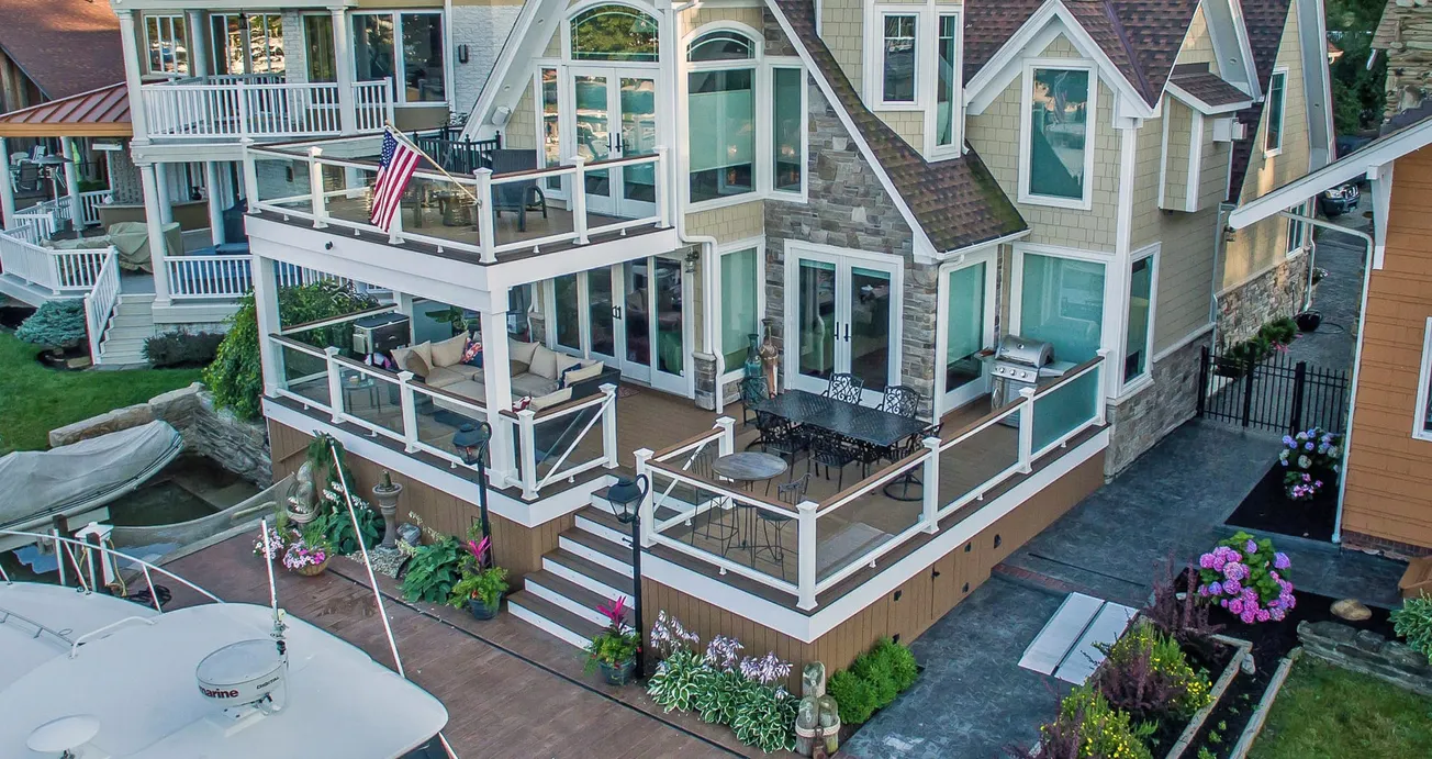 Woodland Deck Expands to Pittsburgh