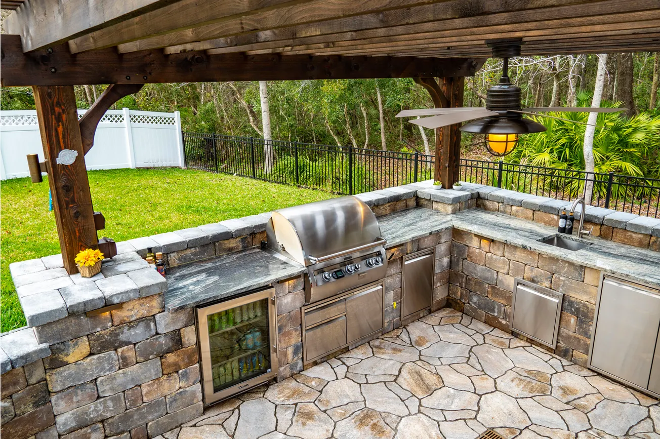 Cool Indoor/Outdoor Undercounter Beverage Center