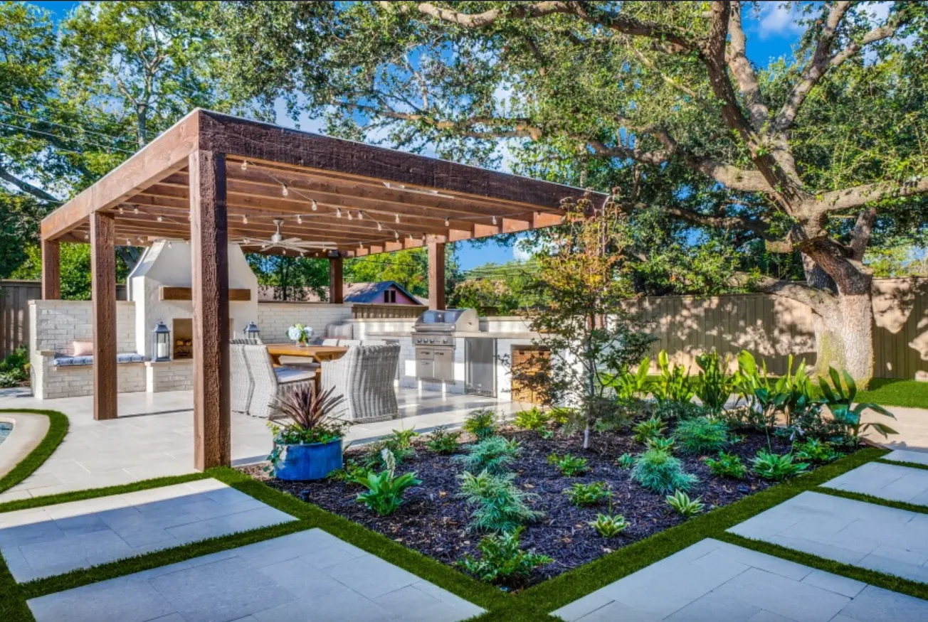 Archadeck Franchises Open, Change Hands