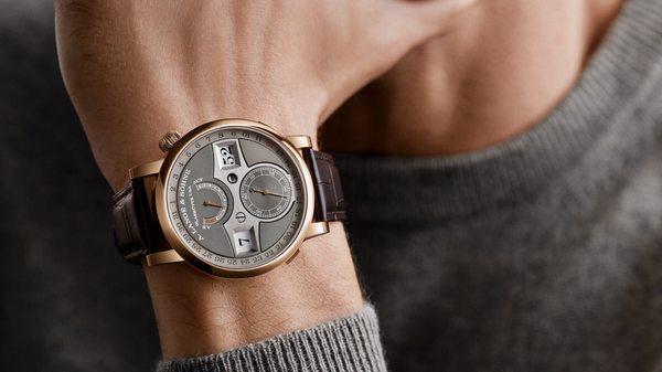 A. Lange & Söhne’s ZEITWERK DATE