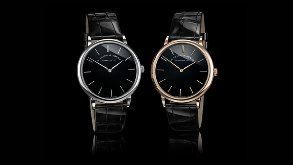 A. Lange & Söhne Saxonia Thin in 950 platinum (left) and 750 HONEYGOLD® (right)