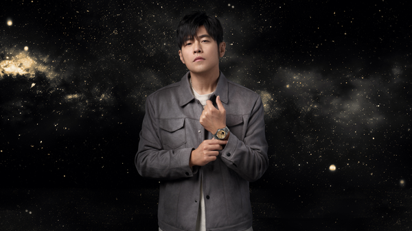 Jay Chou wearing the TUDOR 1926 Luna