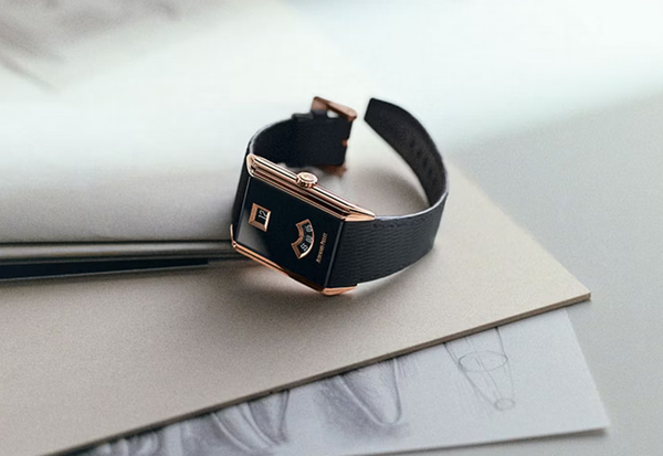 Neo Frame Jumping Hour brings heritage into modern watchmaking