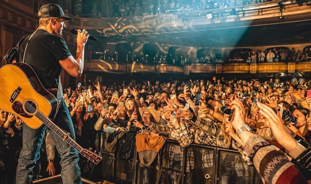 LIVE: Parker McCollum Brings Texas-Sized Hits To Detroit’s Fillmore Theater