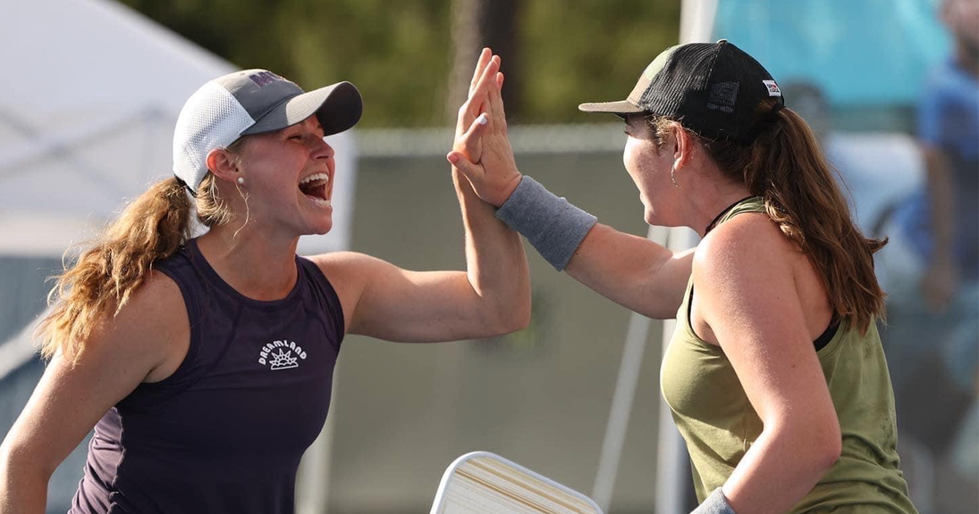                                         Vivienne David and Jorja Johnson Unleash an All-Out Attack to Reach Championship Sunday – The Pros
                                    