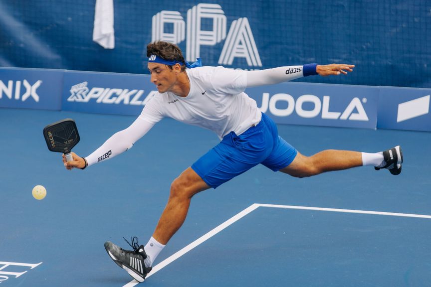                                        Controversy at the Beach – The Pros
                                    