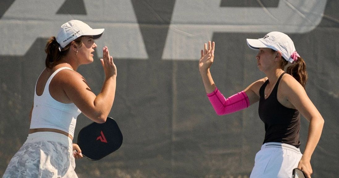 
                                        Aiming for the "t" on the sideline is often a great singles pickleball placement strategy.
                                    