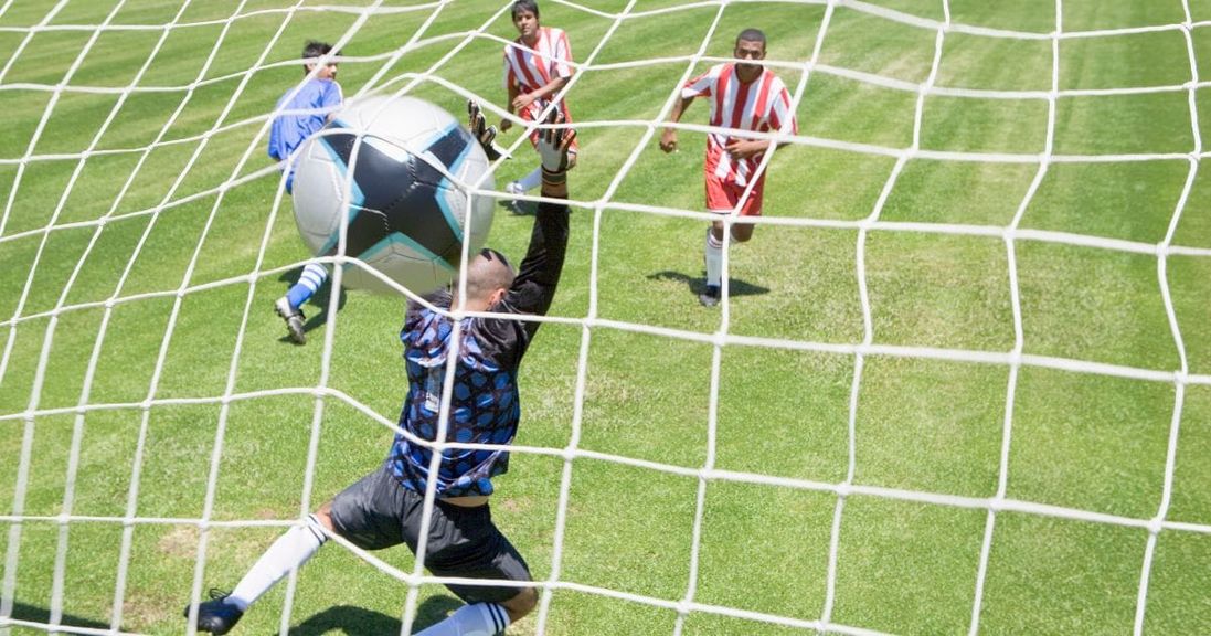                                         Striking the Upper 90: A Pickleball Passing Shot – Up Your Game
                                    