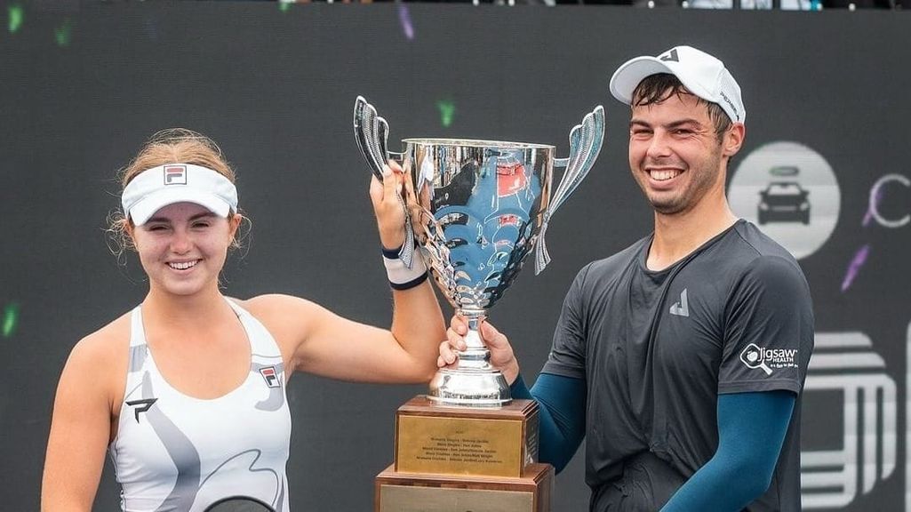 
                                        Anna Leigh Waters, Ben Johns, PPA Pickleball Tour
                                    