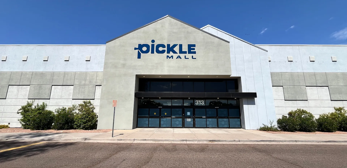 
                                        Photo: Jessica Boehm/Axios, Picklemall
                                    