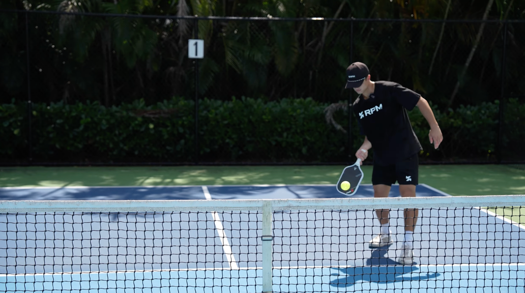 
                                        Master the Forehand Dink: The Complete Technique Guide for Pickleball Players
                                    