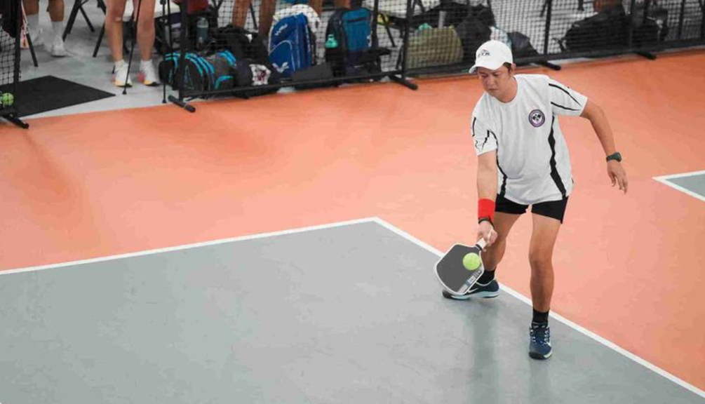 
                                        Lob Pickleball Technique: How to Lob Without Getting Smashed
                                    