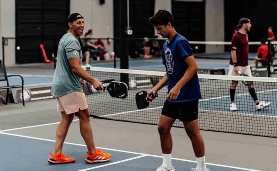 
                                        How to Play Doubles With a Beginner Partner
                                    