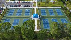 Heading to Florida for the Grapefruit League? Bring That Paddle!