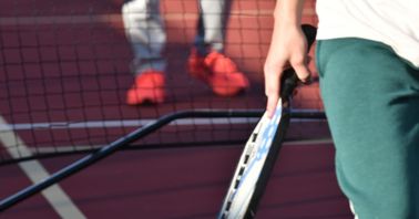 Continental vs. Eastern: Pickleball Grips Explained
