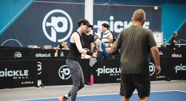 How to Warm Up Before Pickleball: The 8-Minute Injury-Prevention Routine