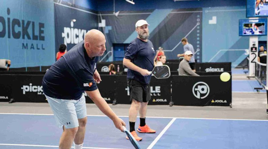 Pickleball Tips for Seniors Who Want to Control the Kitchen Line