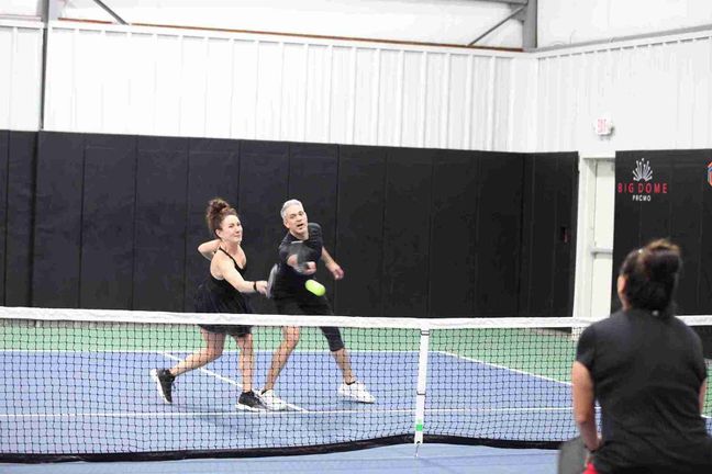 Pickleball Fitness for Seniors: Safe Training to Play Better and Last Longer