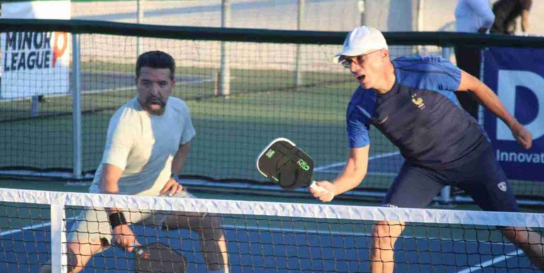 How to Poach Effectively in Pickleball: When, Why and How to Execute