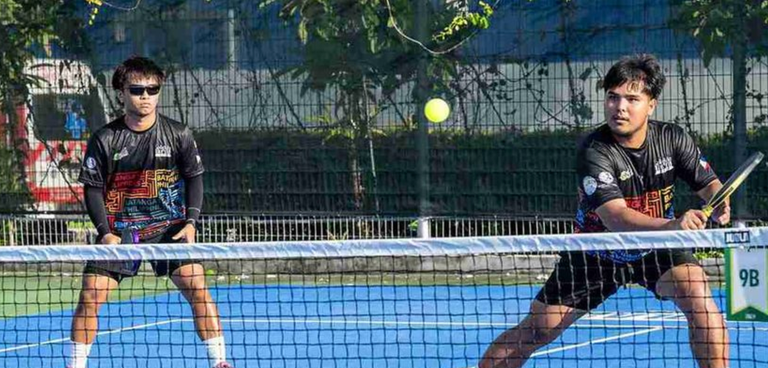 3 Pickleball Serve Return Mistakes That Cost You the Point Immediately