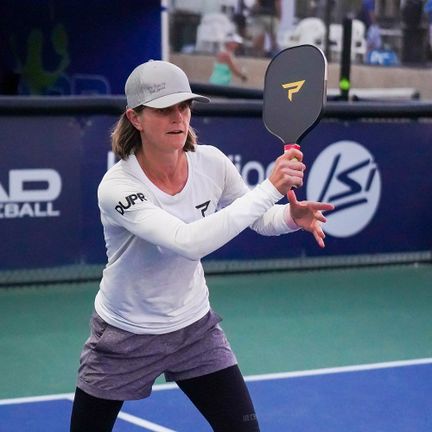 JW Johnson and Irina Tereschenko are the big Winners on Singles Sunday