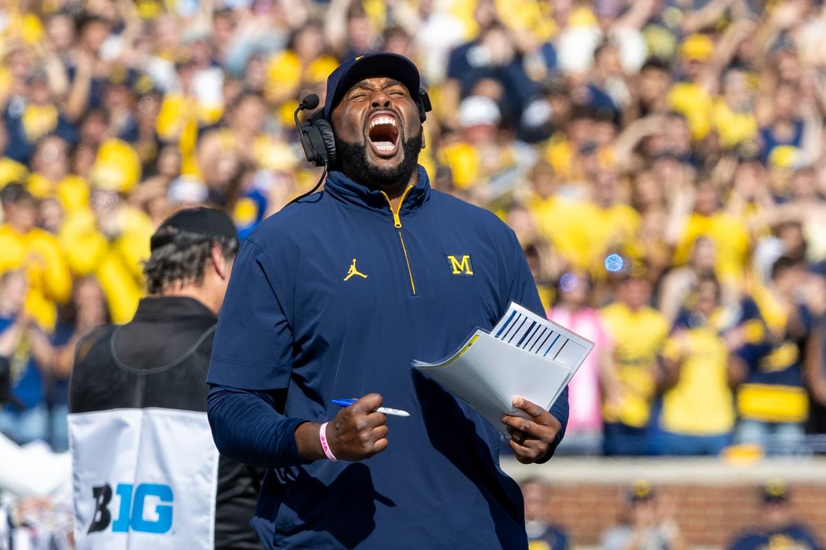 Gallery: Michigan beats Washington, 24-7