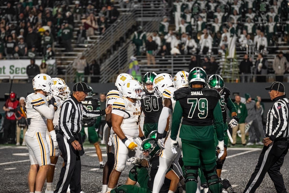 In securing MAC championship bid, Western Michigan’s defense again led the way