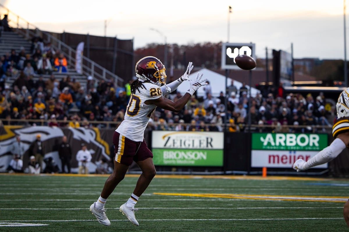 Sans Tommy McIntosh, Central Michigan patient on filling out wide receiver depth chart