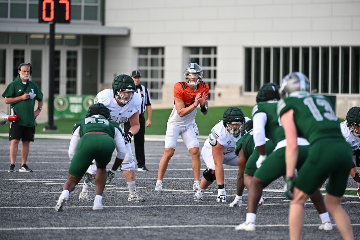 Laying out the optimistic, pessimistic cases for Eastern Michigan in 2026
